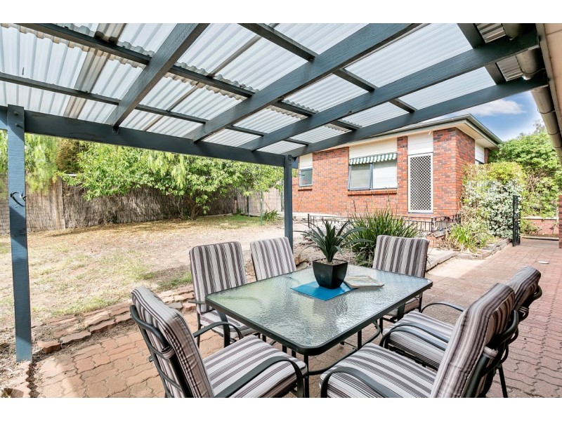 85 Black Road, Flagstaff Hill SA 5159