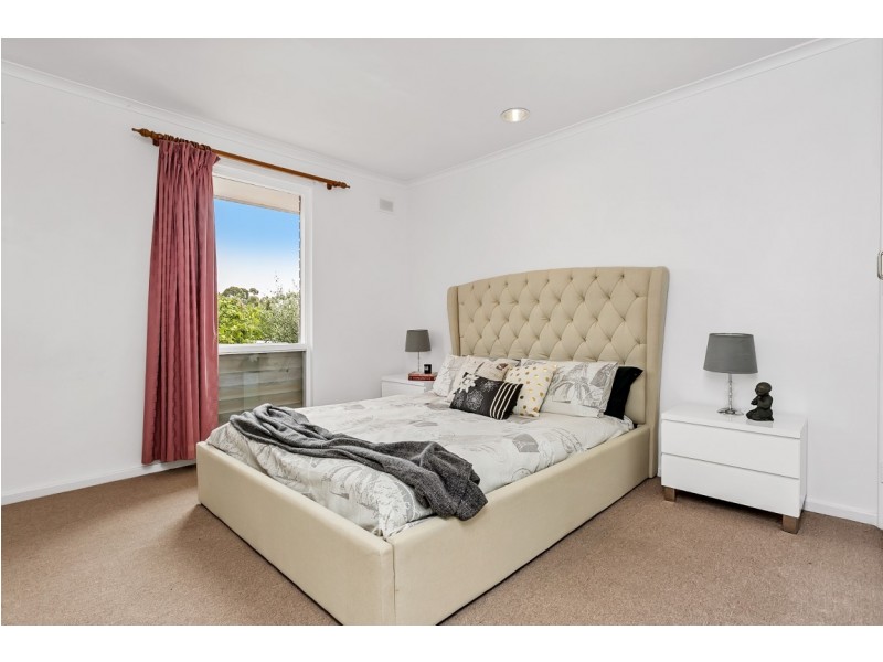 85 Black Road, Flagstaff Hill SA 5159