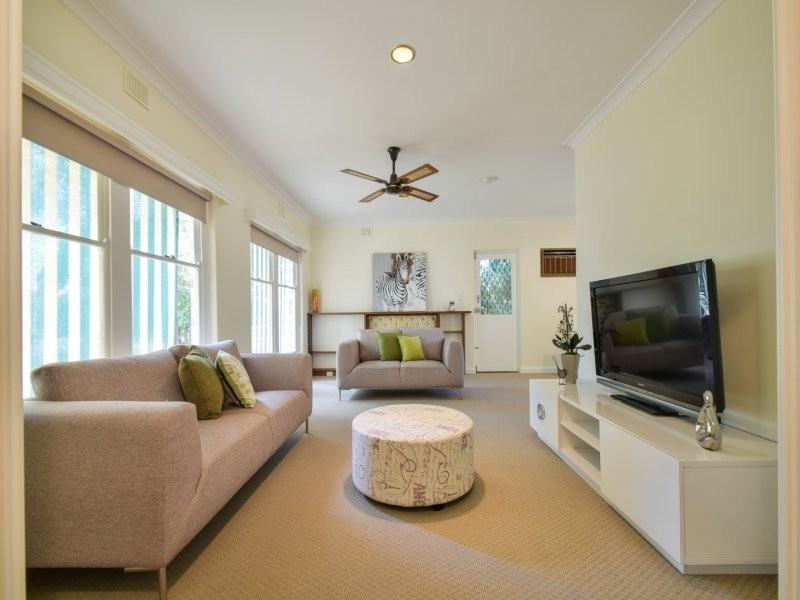 18 Laurence Street, South Plympton SA 5038