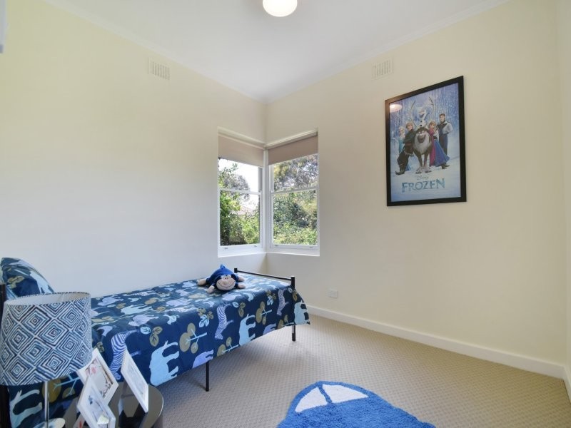 18 Laurence Street, South Plympton SA 5038