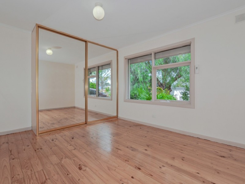 28 Brendan Street, Christie Downs SA 5164