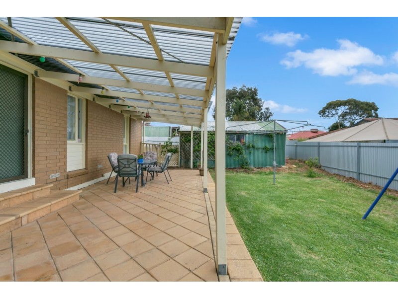 11 Ormiston Road, Morphett Vale SA 5162