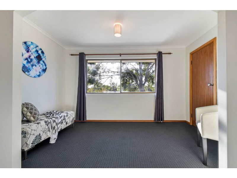 28 Alice Crescent, Morphett Vale SA 5162