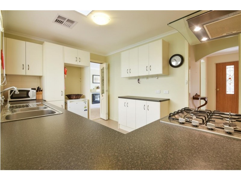 8 Tokay Crescent, Morphett Vale SA 5162