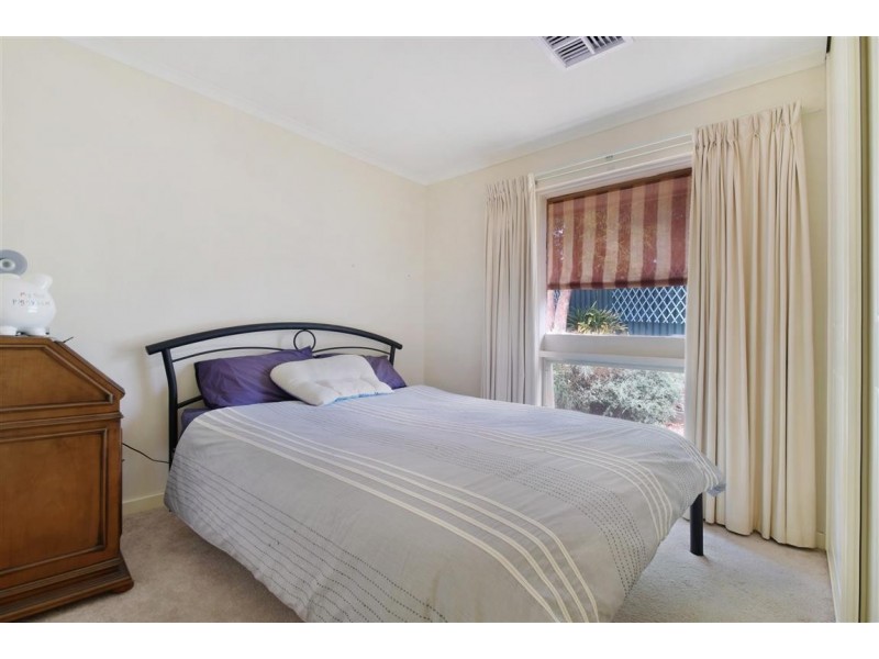 8 Tokay Crescent, Morphett Vale SA 5162