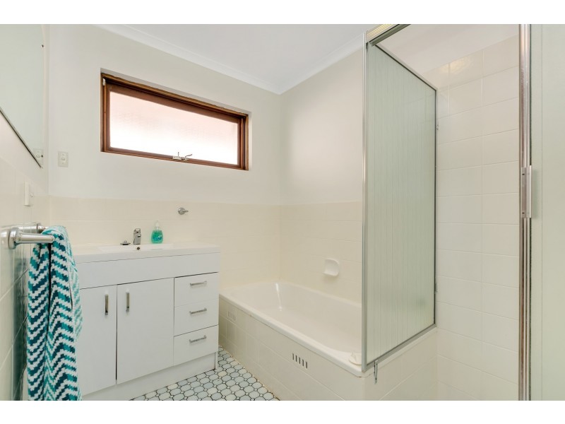 12 Riesling Avenue, Reynella East SA 5161