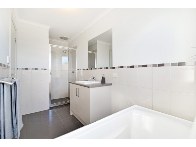1 Leech Street, Seaford Meadows SA 5169