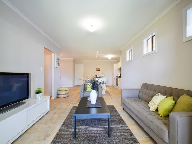13 Keirana Avenue, Port Noarlunga SA 5167
