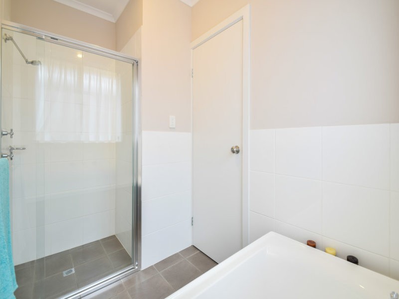 13 Keirana Avenue, Port Noarlunga SA 5167