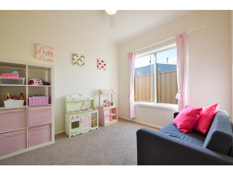 60 Davenport Terrace, Seacliff Park SA 5049