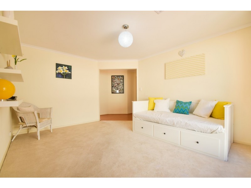 18 Perry Road, Huntfield Heights SA 5163