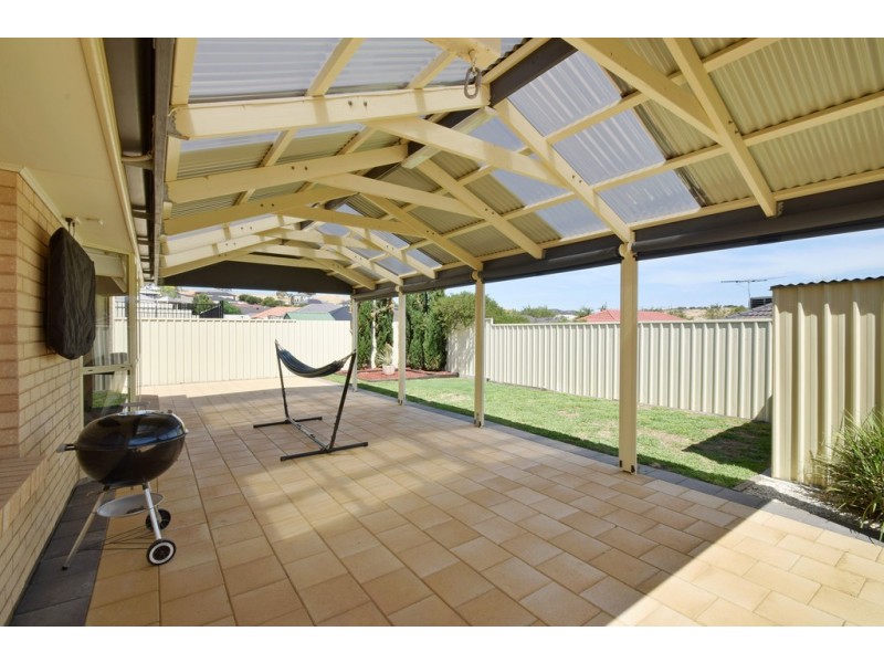 18 Perry Road, Huntfield Heights SA 5163