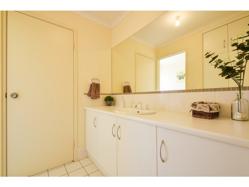 18 Perry Road, Huntfield Heights SA 5163