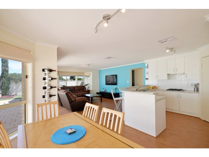 18 Perry Road, Huntfield Heights SA 5163