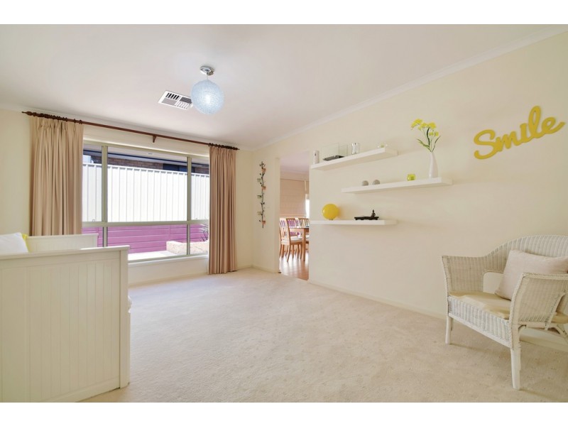 18 Perry Road, Huntfield Heights SA 5163