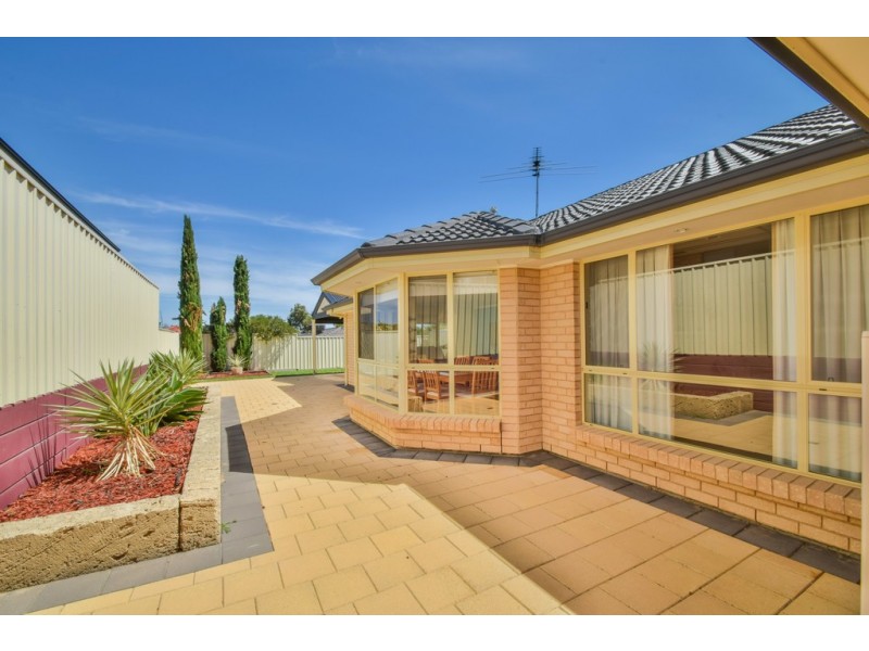 18 Perry Road, Huntfield Heights SA 5163