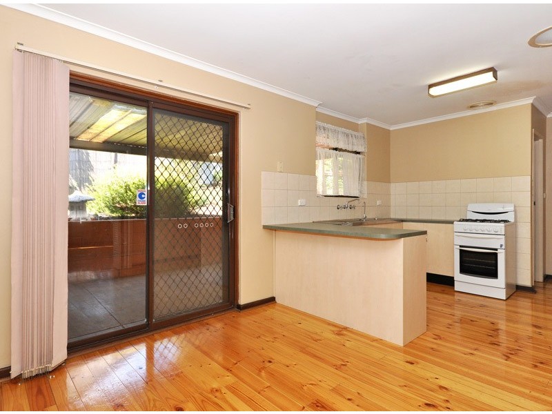 8 Braeside Avenue, Reynella East SA 5161
