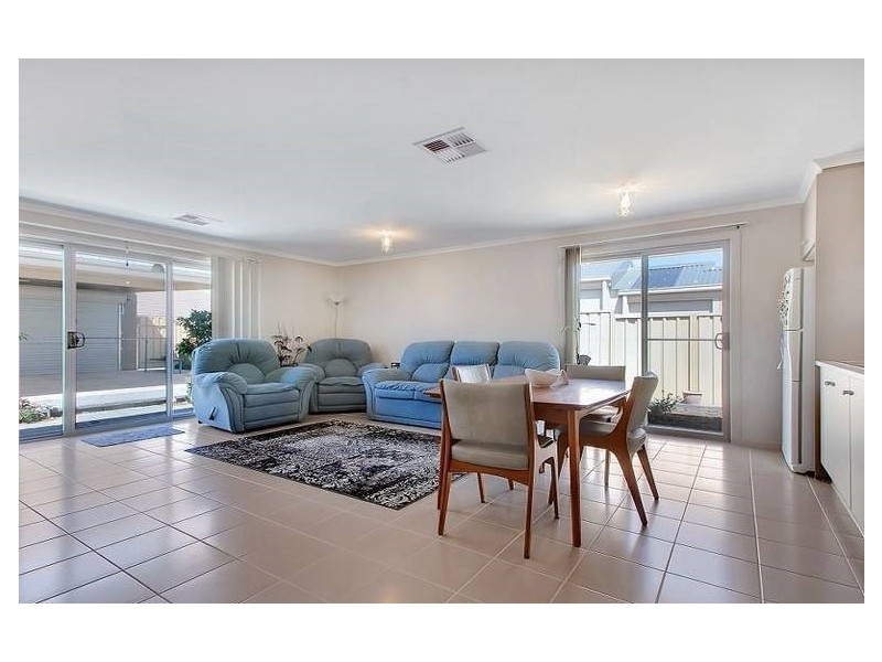 12 Nipper Street, Seaford Meadows SA 5169