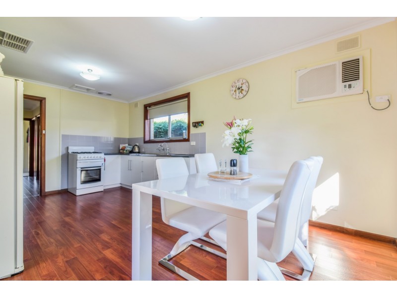 26 Saphire Road, Morphett Vale SA 5162