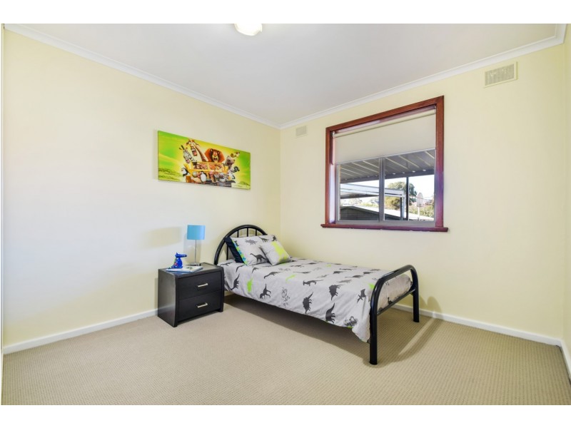 26 Saphire Road, Morphett Vale SA 5162
