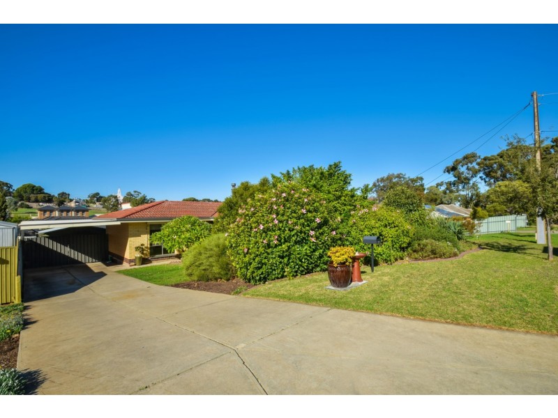26 Saphire Road, Morphett Vale SA 5162