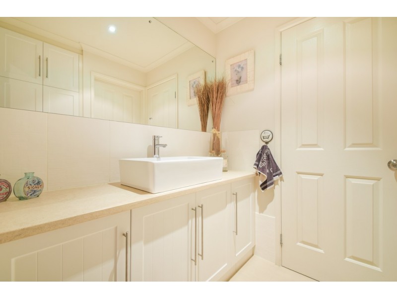 6 Grapevine Lane, Mclaren Vale SA 5171