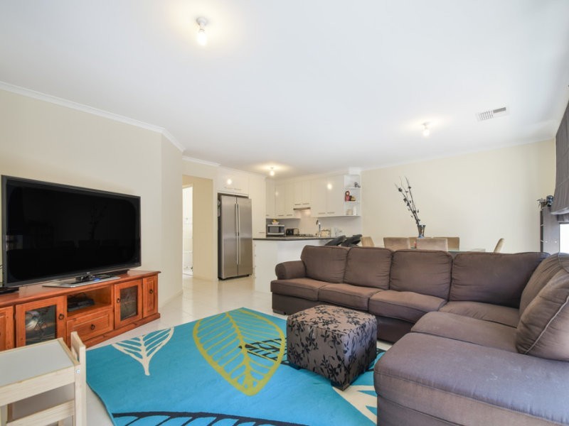 27 Jackstaff Street, Seaford Meadows SA 5169