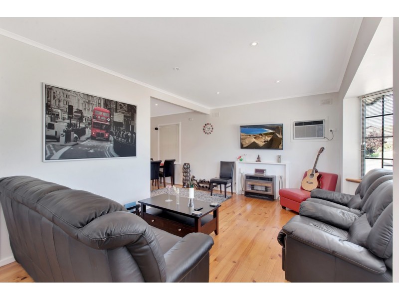 61 Wootoona Avenue, Christies Beach SA 5165