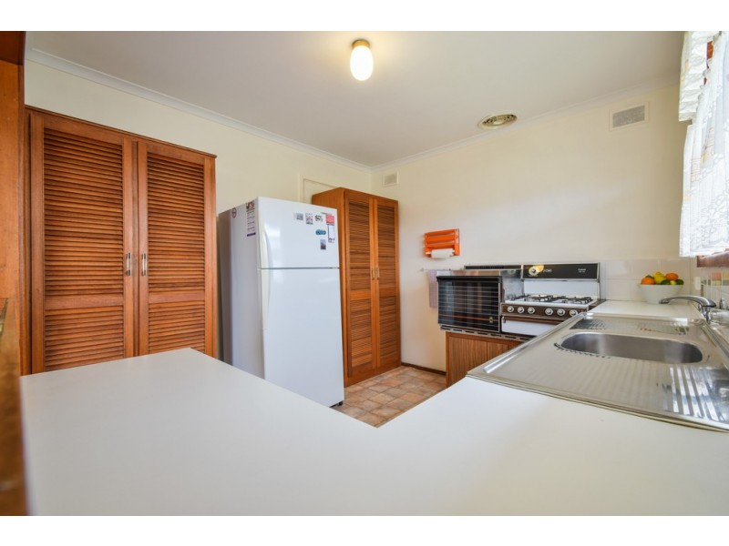 30 Carolyn Avenue, Morphett Vale SA 5162