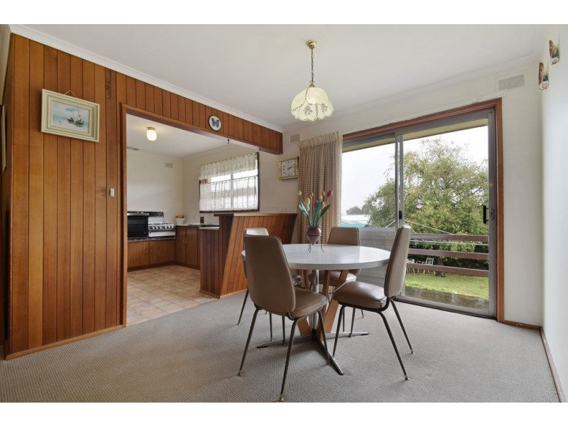 30 Carolyn Avenue, Morphett Vale SA 5162