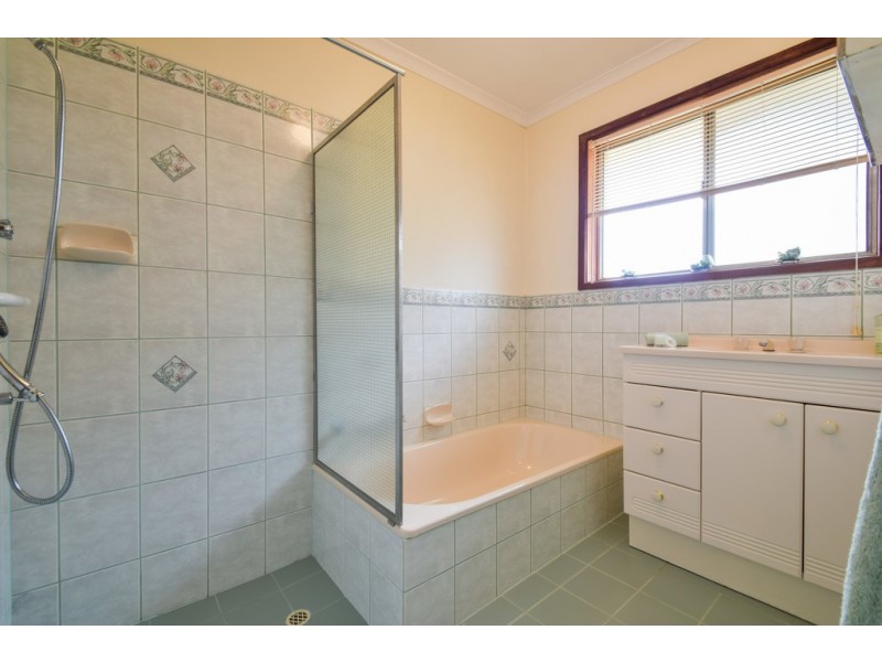 30 Carolyn Avenue, Morphett Vale SA 5162