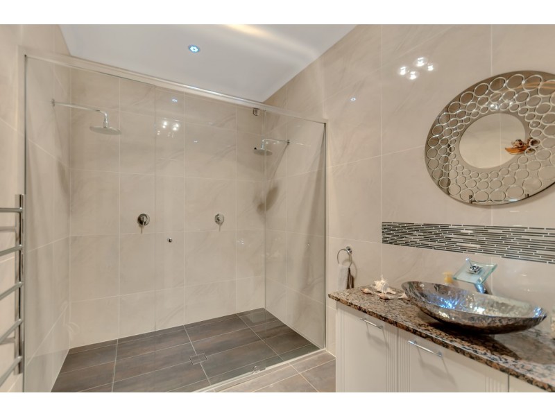 18 Corella Avenue, Chandlers Hill SA 5159