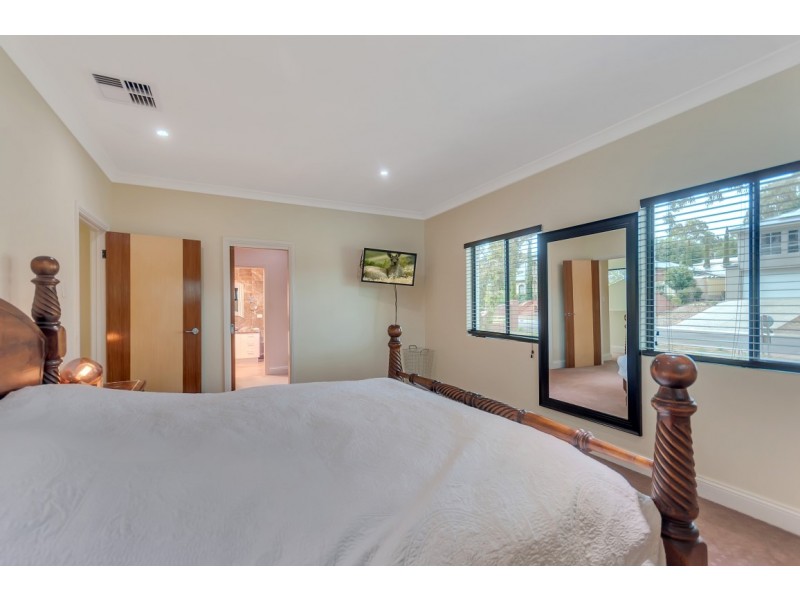 18 Corella Avenue, Chandlers Hill SA 5159