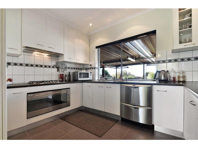 4 Arthur Street, Seacliff Park SA 5049