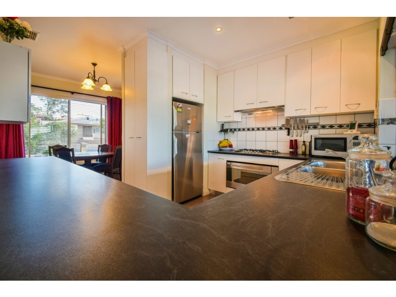 4 Arthur Street, Seacliff Park SA 5049