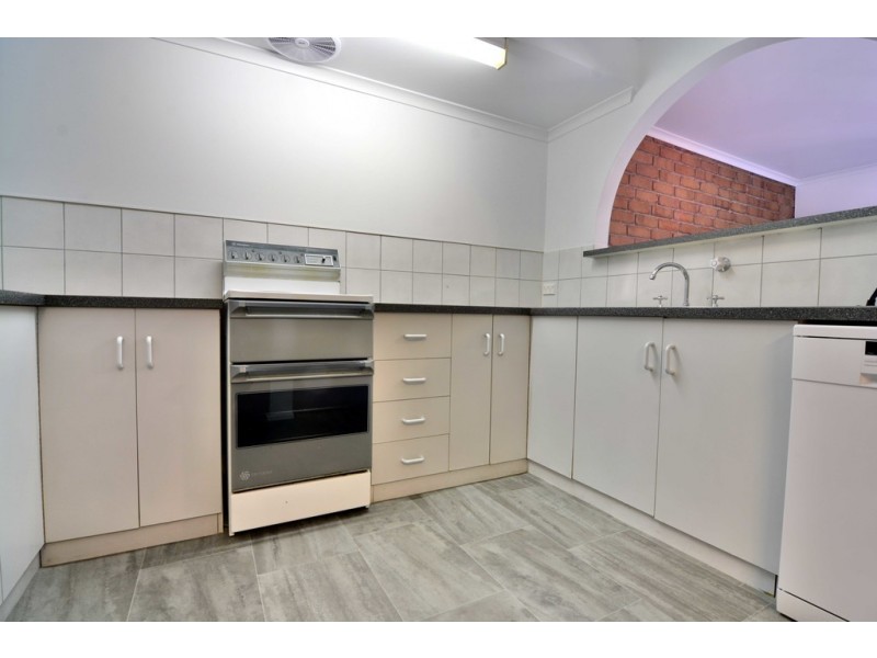 14 Gray Court, Adelaide SA 5000