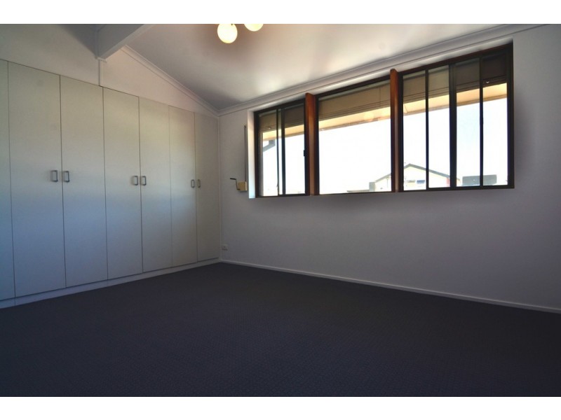 14 Gray Court, Adelaide SA 5000