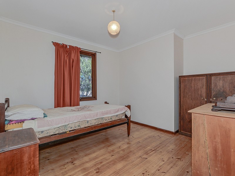 4 Paul Court, Christie Downs SA 5164