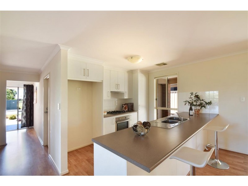 2 Buoy Crescent, Seaford Meadows SA 5169