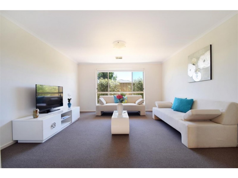2 Buoy Crescent, Seaford Meadows SA 5169