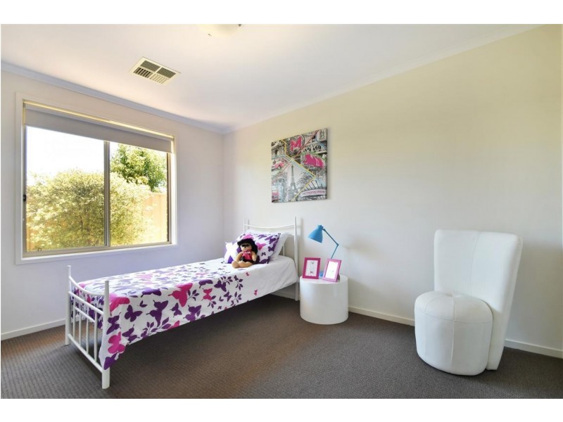 2 Buoy Crescent, Seaford Meadows SA 5169