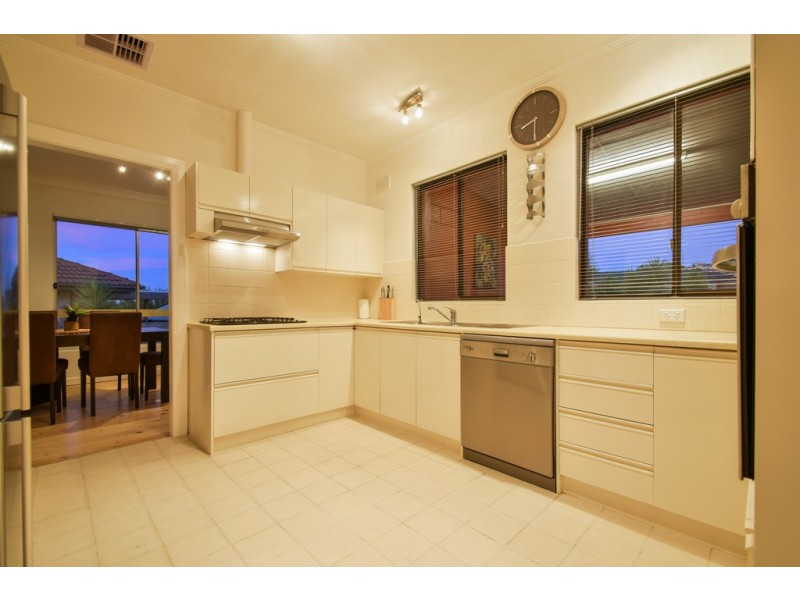 6 Penong Street, Seaview Downs SA 5049