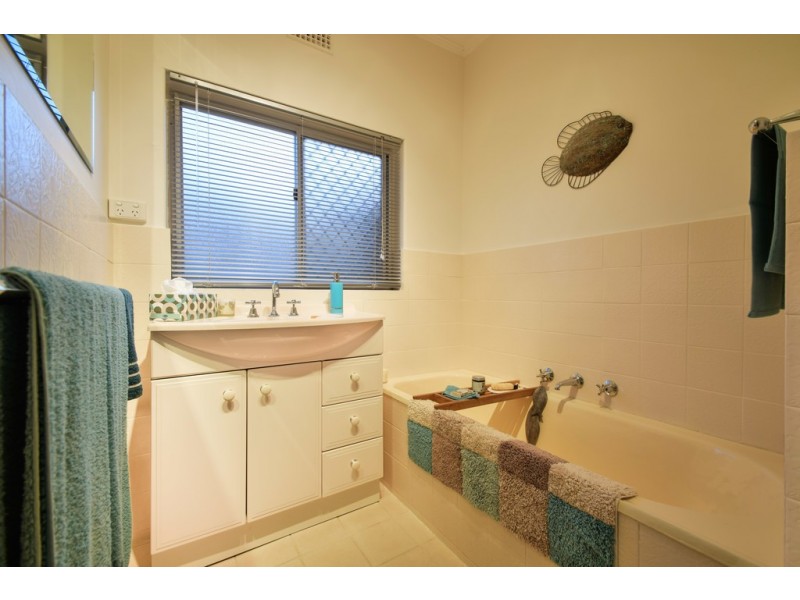 6 Penong Street, Seaview Downs SA 5049