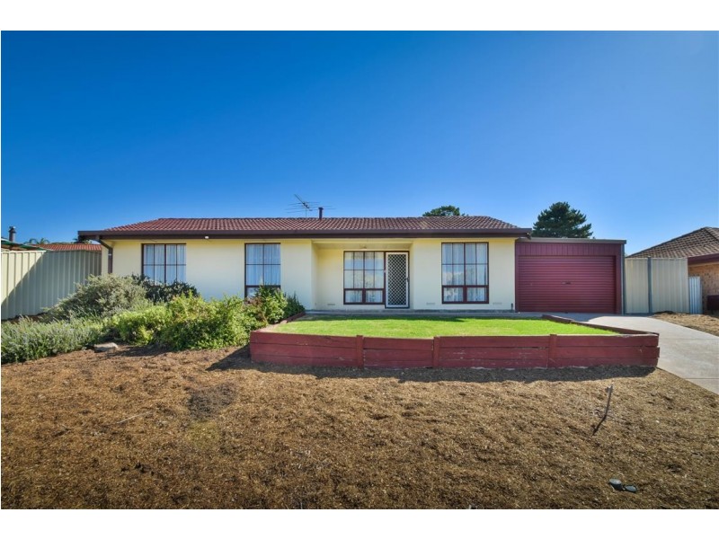 76 Scottsglade Road, Christie Downs SA 5164