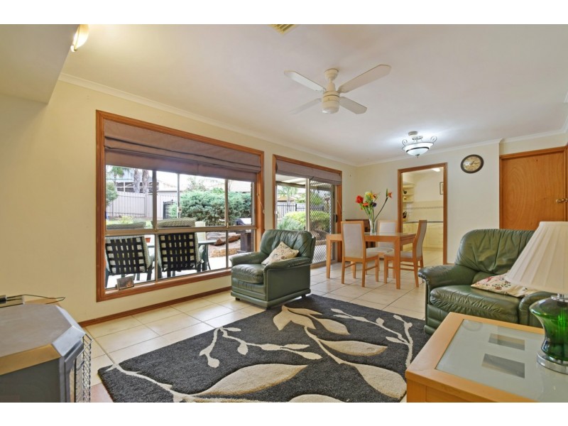 2 Rum Court, Seaford Rise SA 5169