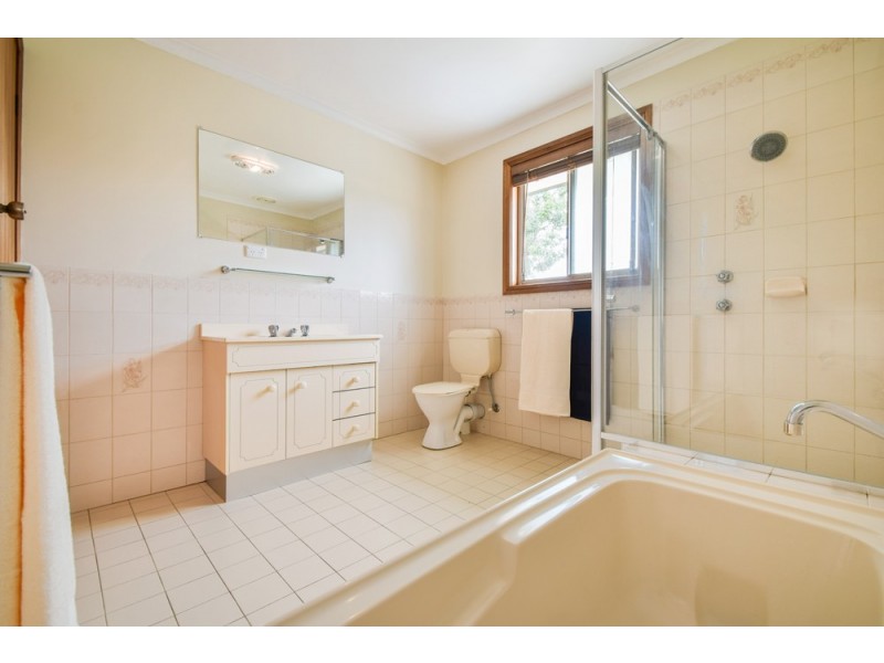 2 Rum Court, Seaford Rise SA 5169