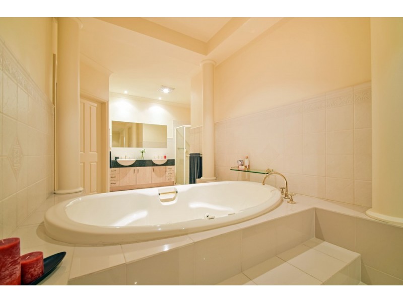38 George Francis Drive, Mount Compass SA 5210