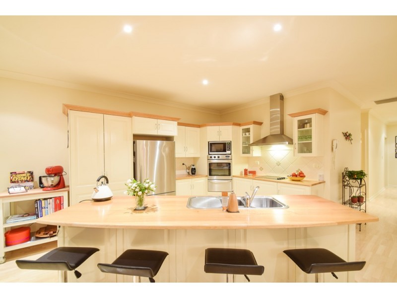 38 George Francis Drive, Mount Compass SA 5210