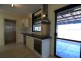 32 Roberts road, Hackham SA 5163