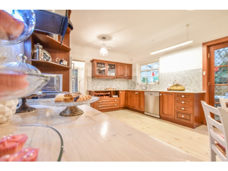 21 Ashmore Road, Bellevue Heights SA 5050